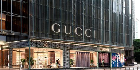 gucci landmark flagship|Gucci store manhattan.